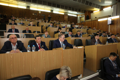 Изменения в республиканский бюджет на 2023-2025 годы приняты на сессии Парламента Республики Алтай 