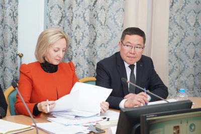 Проект республиканского бюджета Республики Алтай на 2024 - 2026 годы рассматривается на профильных Комитетах Государственного Собрания-Эл Курултай Республики Алтай